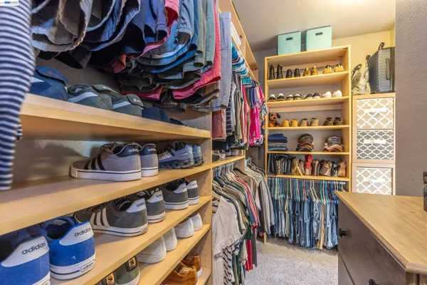 $995,000 | 228 1st Street, Benicia, CA 94510