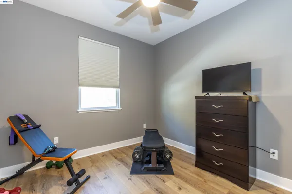 $995,000 | 228 1st Street, Benicia, CA 94510