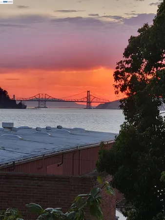 $995,000 | 228 1st Street, Benicia, CA 94510