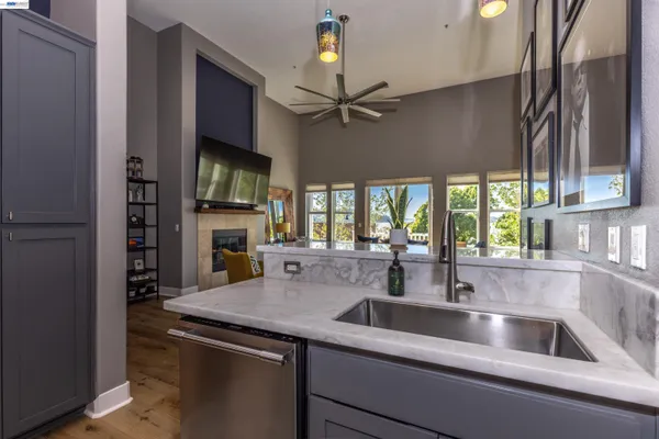 $995,000 | 228 1st Street, Benicia, CA 94510