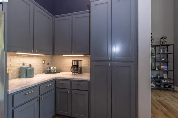 $995,000 | 228 1st Street, Benicia, CA 94510