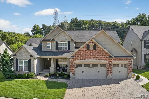 $1,100,000 | 1026 Bridleridge Crossing Spur, High Ridge, MO 63049