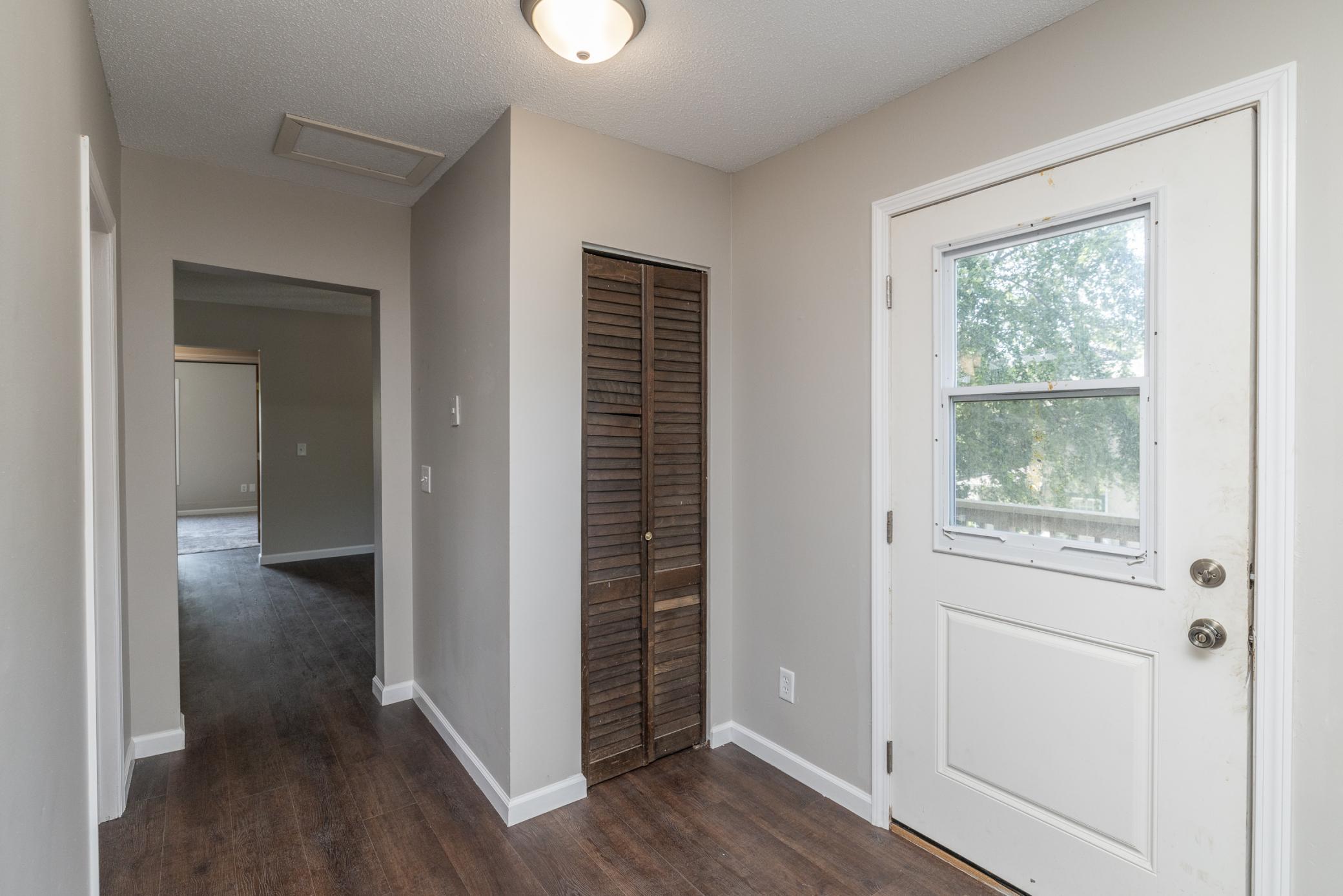 269 South Chestnut Street Ellsworth, WI 54011 - Photo 23 of 39 Gallery Image 23