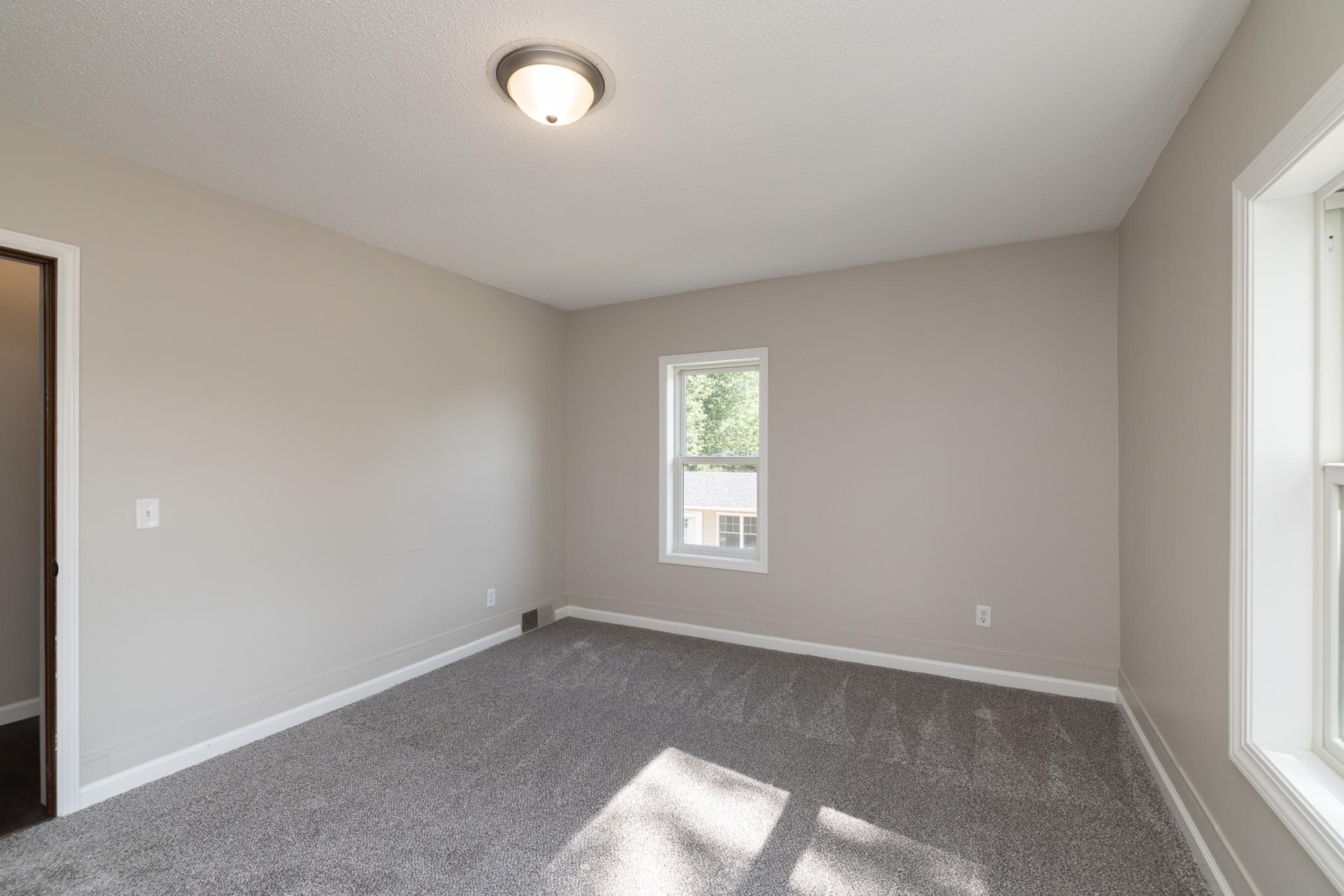 269 South Chestnut Street Ellsworth, WI 54011 - Photo 27 of 39 Gallery Image 27