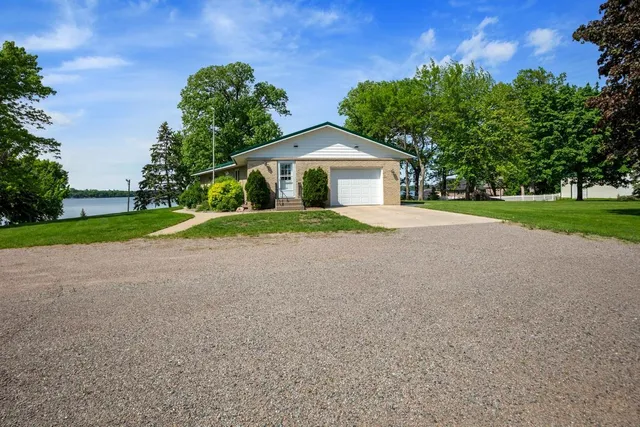 $4,562,000 | 1430 Pulaski Road, Buffalo, MN 55313