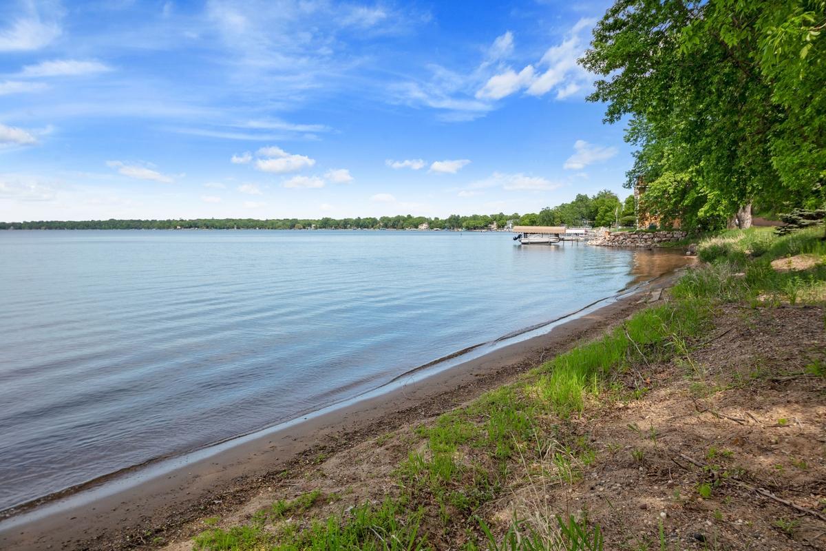 1430 Pulaski Road Buffalo, MN 55313 - Photo 3 of 35