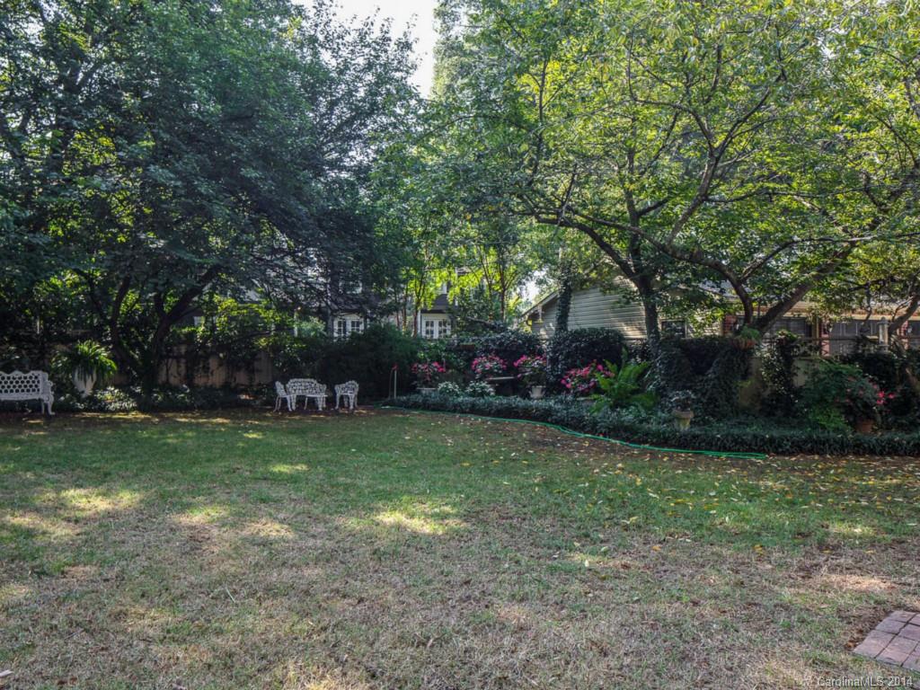 811 Queens Road, Unit 3 Charlotte, NC 28207 - Photo 16 of 18 Gallery Image 16
