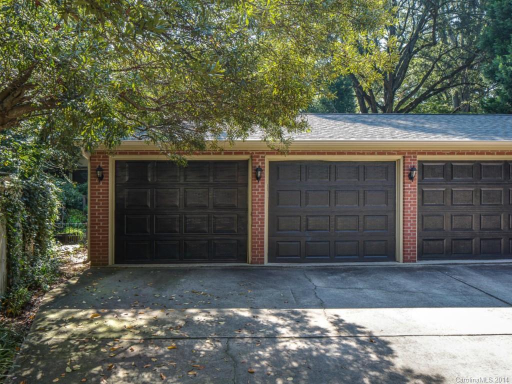 811 Queens Road, Unit 3 Charlotte, NC 28207 - Photo 17 of 18 Gallery Image 17