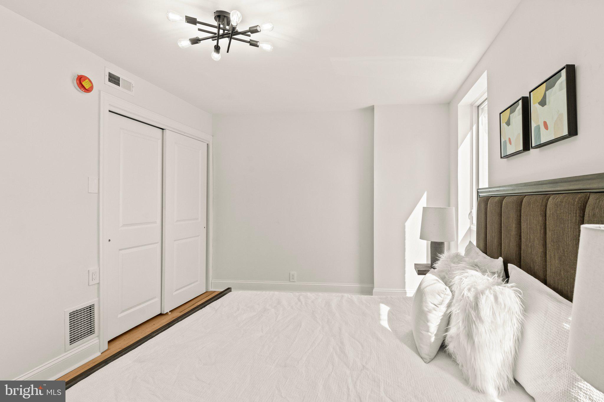 1512 South 4th Street Philadelphia, PA 19147 - Photo 14 of 31