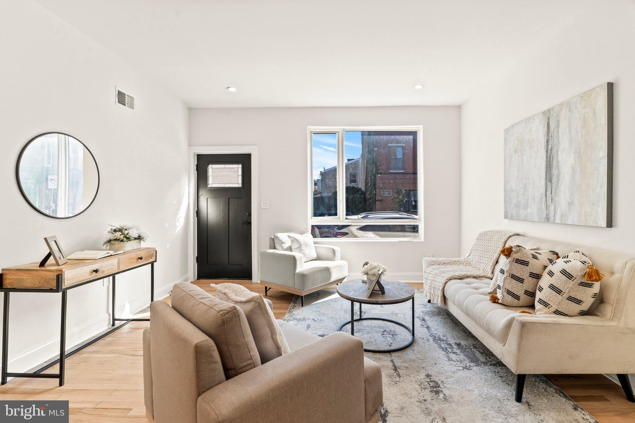 1512 South 4th Street Philadelphia, PA 19147 - Photo 3 of 31