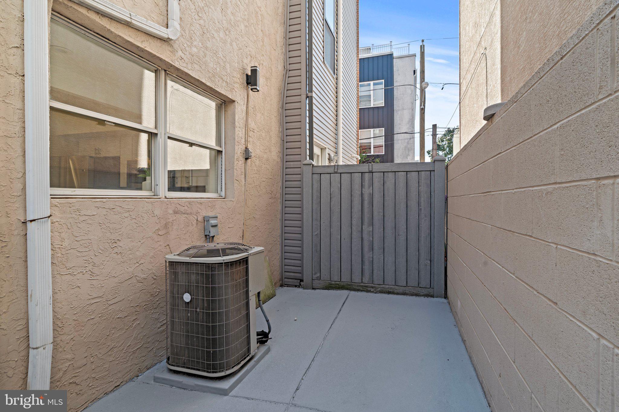 1512 South 4th Street Philadelphia, PA 19147 - Photo 31 of 31