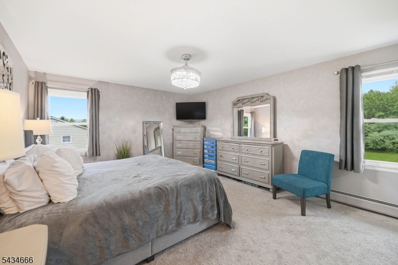 18 Reger Road Succasunna, NJ 07876 - Photo 11 of 34