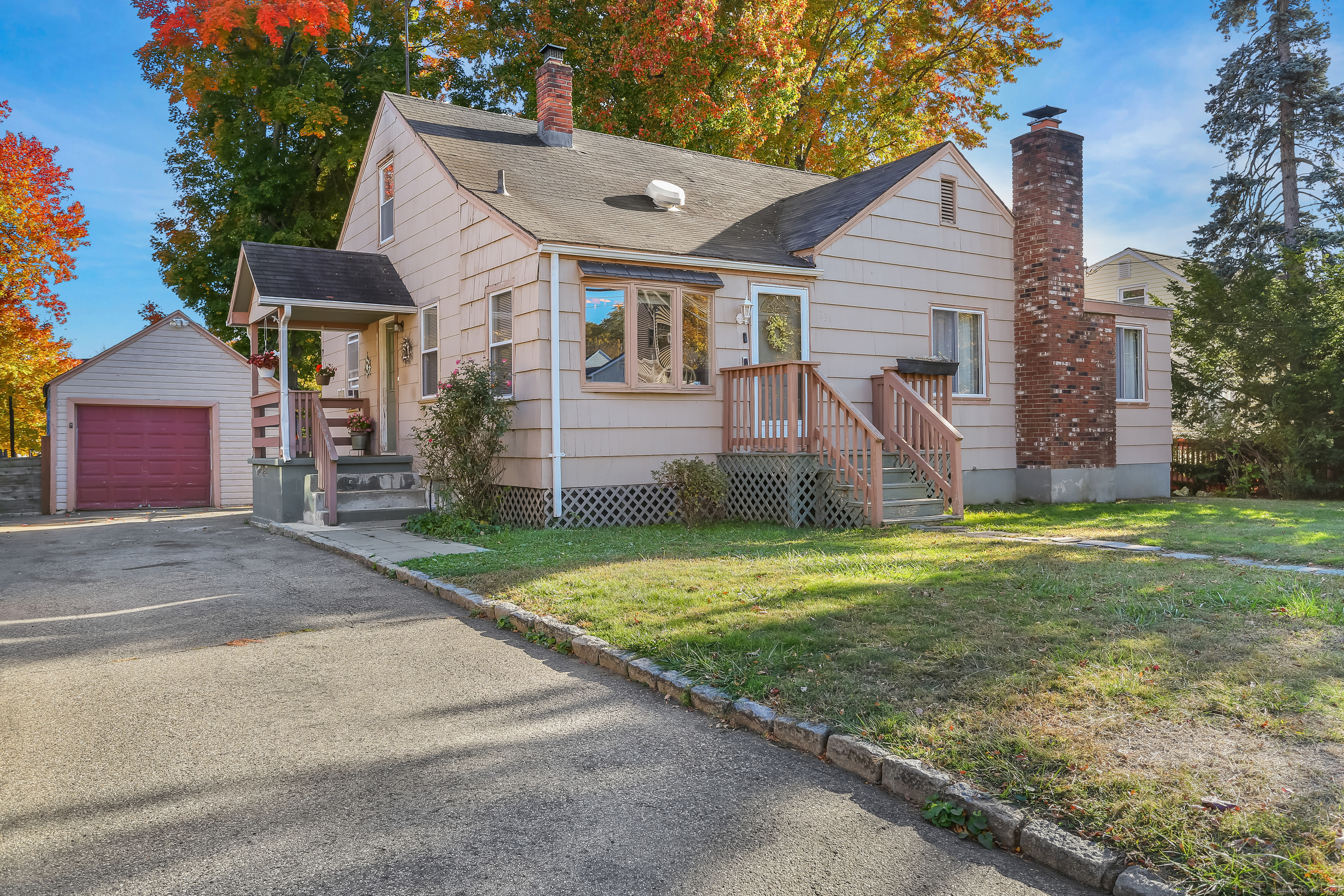 231 Reeds Lane Stratford, CT 06614 - Photo 1 of 1 Gallery Image 1