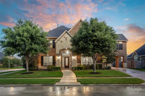 $965,000 | 5803 Mustang Ridge Lane, Fulshear, TX 77441