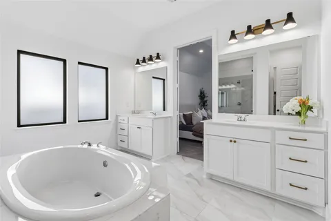 $565,000 | 14421 Kira Lane, Manor, TX 78653