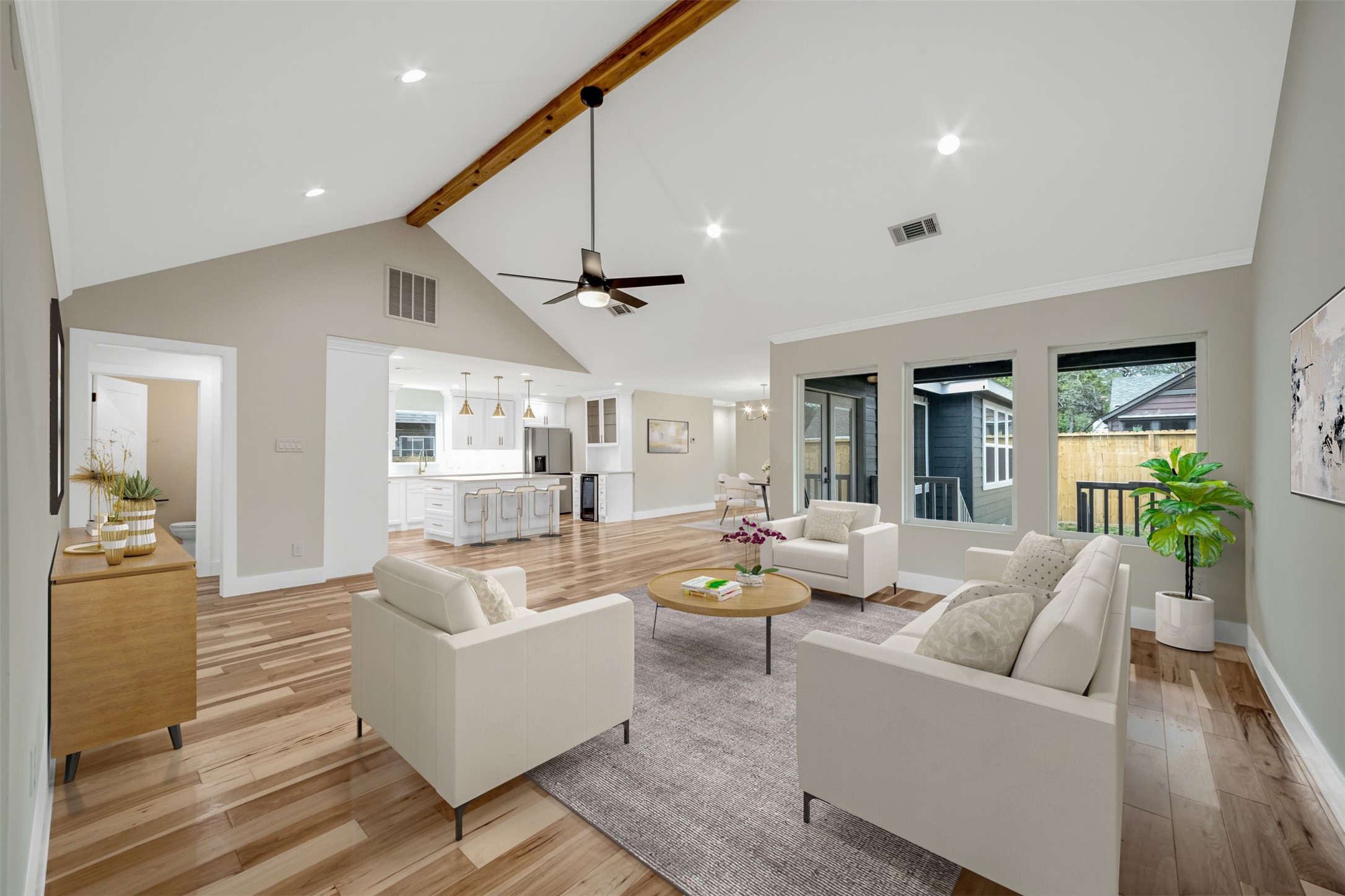 403 Moody Street Houston, TX 77009 - Photo 2 of 38