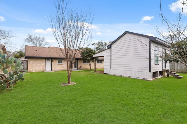 $224,900 | 9231 Cobbleshire Drive, Houston, TX 77037