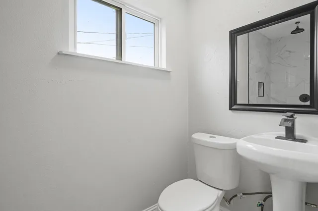 $224,900 | 9231 Cobbleshire Drive, Houston, TX 77037