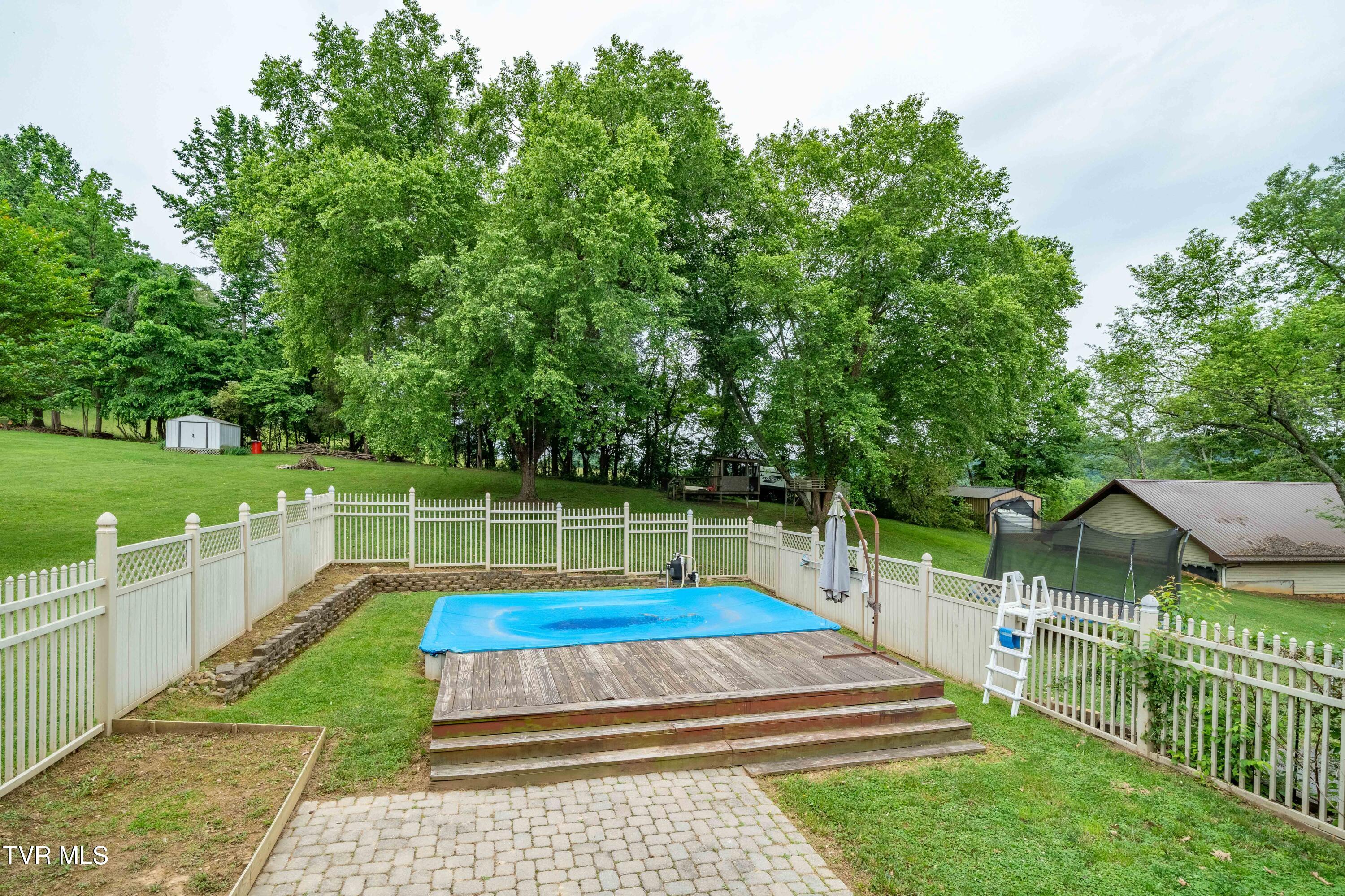 137 Highland Road Jonesborough, TN 37659 - Photo 46 of 58 137 Highland Road (20 of 58)