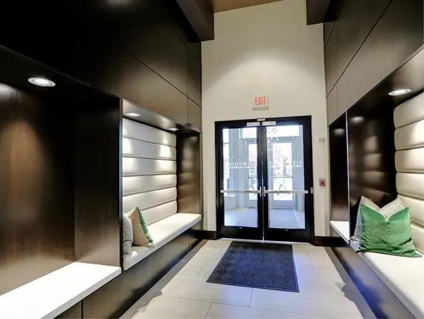 $3,200 | 855 Peachtree Street Northeast, Unit 2413, Atlanta, GA 30308