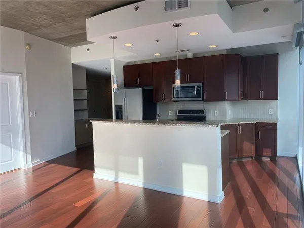 $3,200 | 855 Peachtree Street Northeast, Unit 2413, Atlanta, GA 30308
