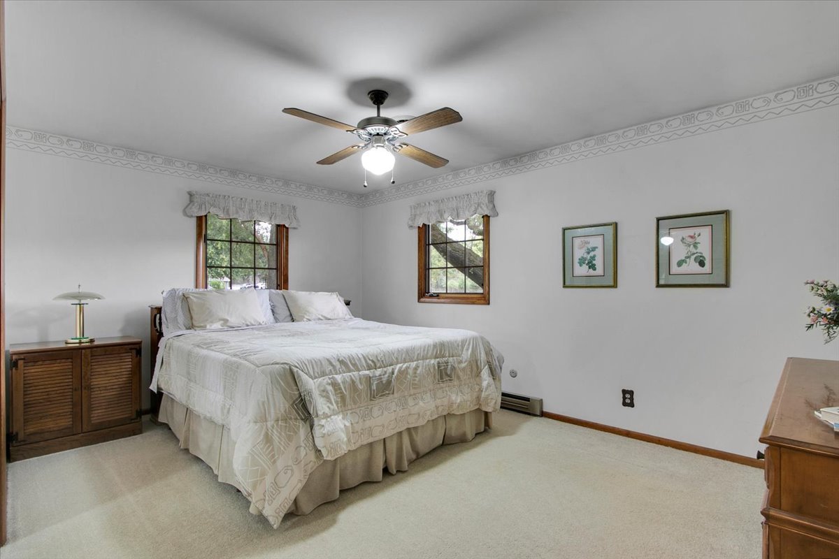 10045 Tabler Road Morris, IL 60450 - Photo 11 of 40