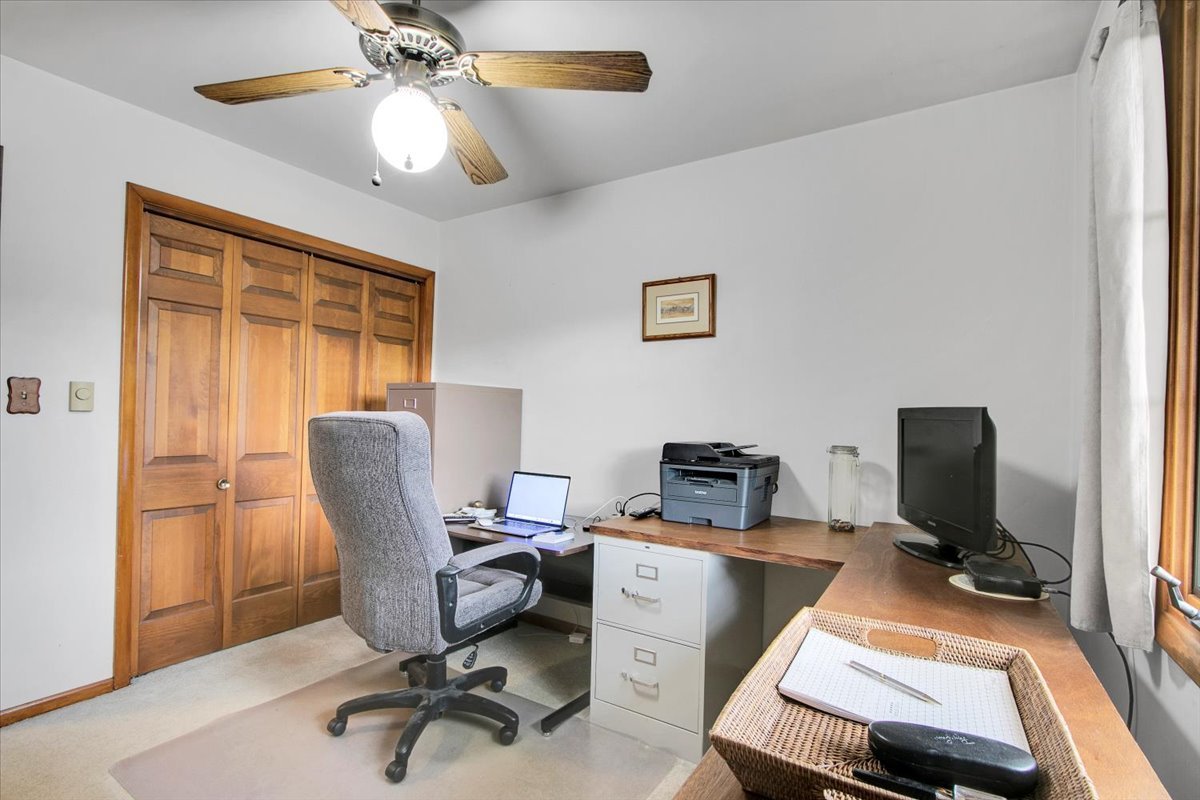 10045 Tabler Road Morris, IL 60450 - Photo 16 of 40