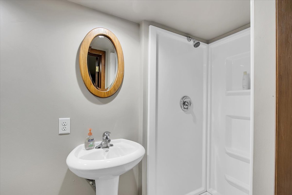 10045 Tabler Road Morris, IL 60450 - Photo 23 of 40