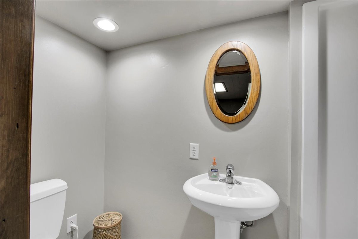 10045 Tabler Road Morris, IL 60450 - Photo 24 of 40