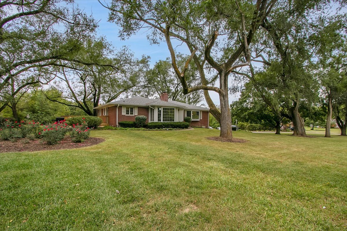 10045 Tabler Road Morris, IL 60450 - Photo 3 of 40