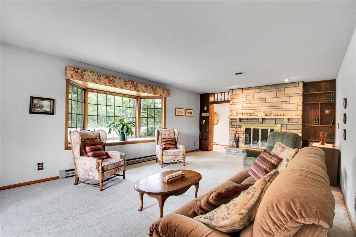 10045 Tabler Road Morris, IL 60450 - Photo 5 of 40