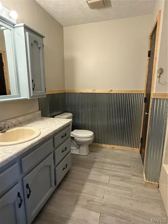 $199,900 | 12223 Nodaway Lane, Plato, MO 65552