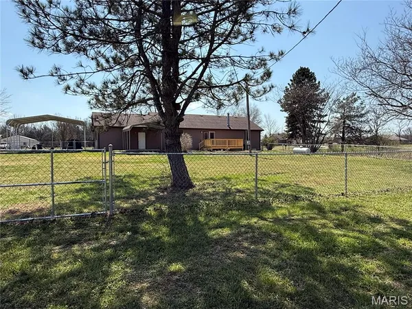 $199,900 | 12223 Nodaway Lane, Plato, MO 65552