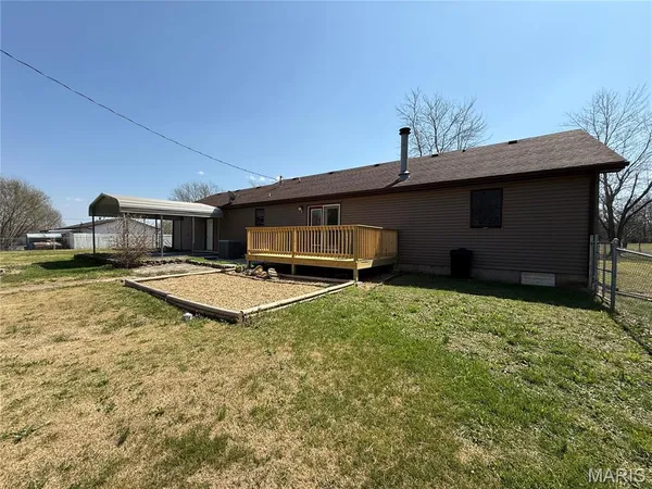 $199,900 | 12223 Nodaway Lane, Plato, MO 65552