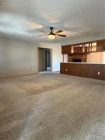 $199,900 | 12223 Nodaway Lane, Plato, MO 65552