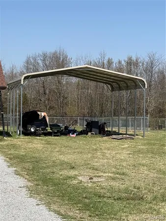 $199,900 | 12223 Nodaway Lane, Plato, MO 65552