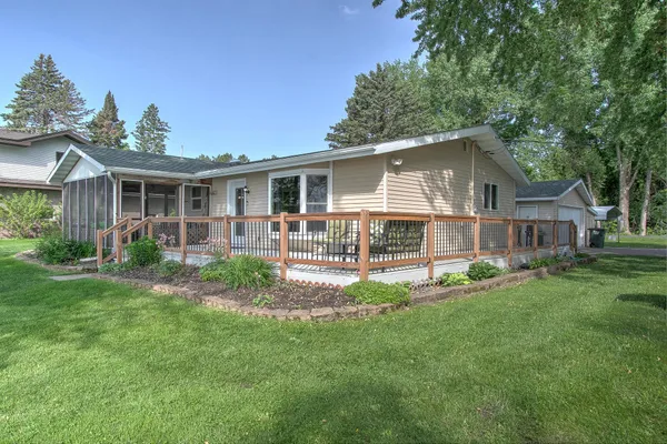 $524,900 | 51725 Belle Isle Drive, Rush City, MN 55069