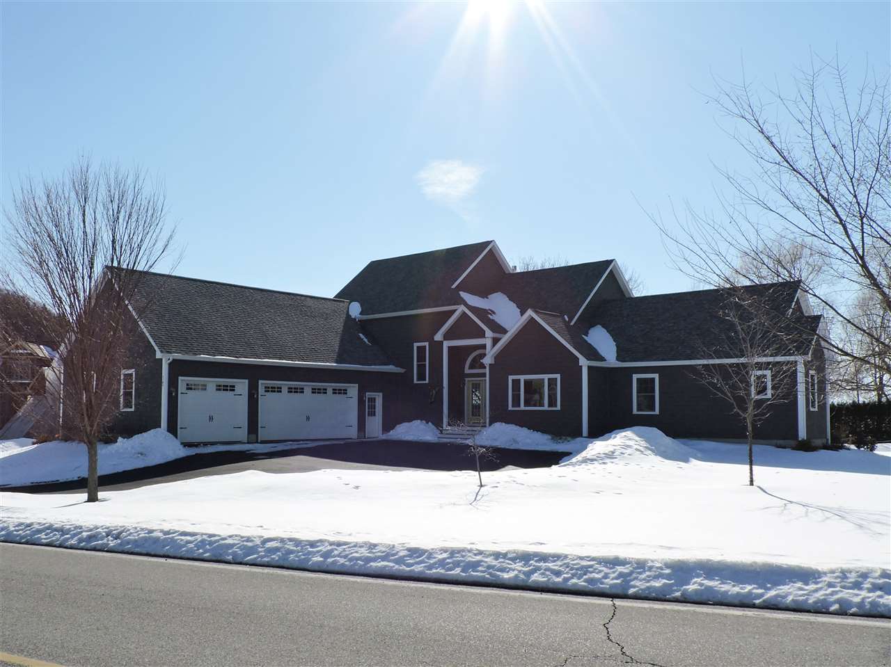 1167 Marble Island Road Colchester, VT 05446 - Photo 1 of 38 Gallery Image 1