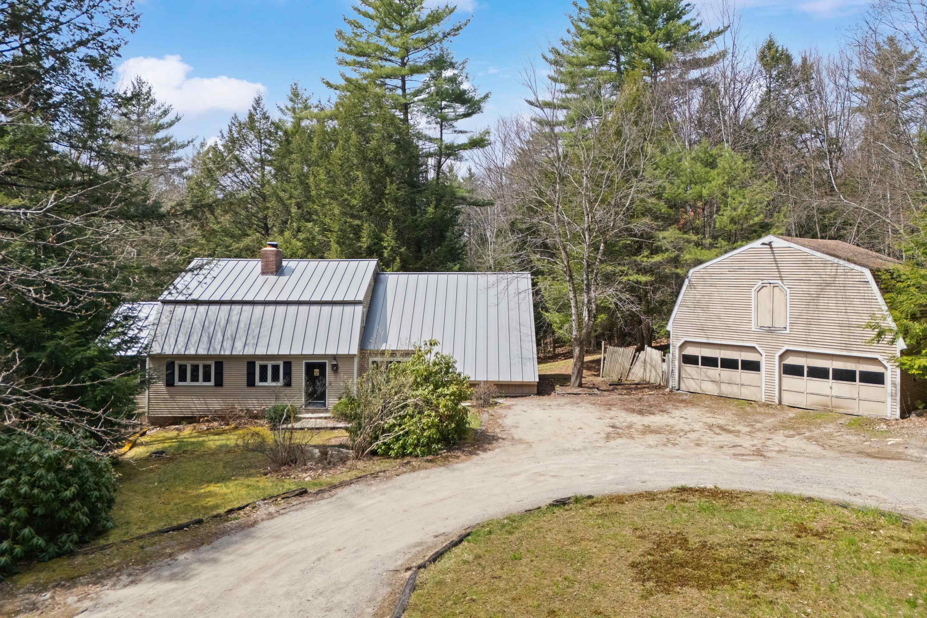 73 Clark Mill Road Weare, NH 03281 - Photo 4 of 59