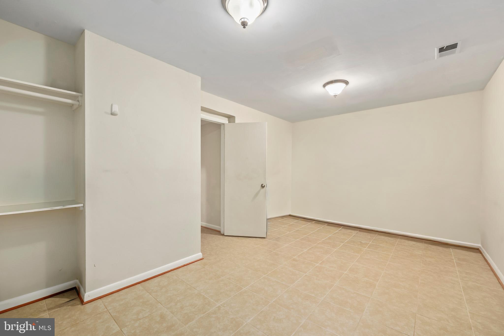 302 Giles Place Sterling, VA 20164 - Photo 17 of 23 a view of an empty room