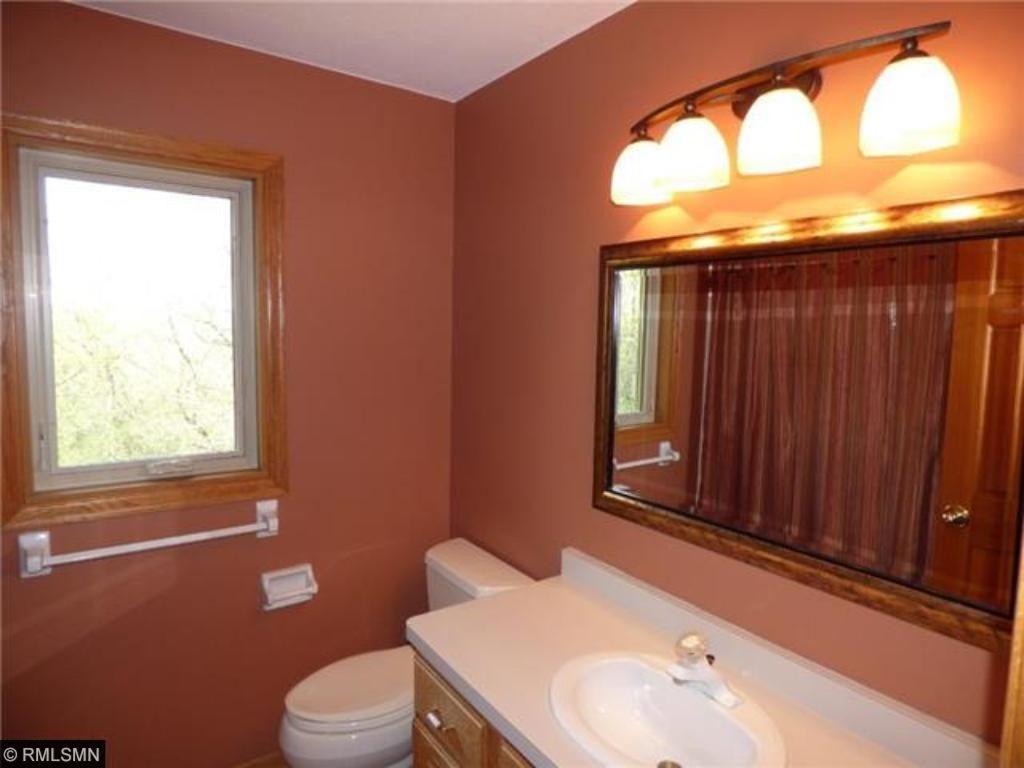 6191 Falcon Ridge Trail Apple Valley, MN 55124 - Photo 17 of 24 Gallery Image 17