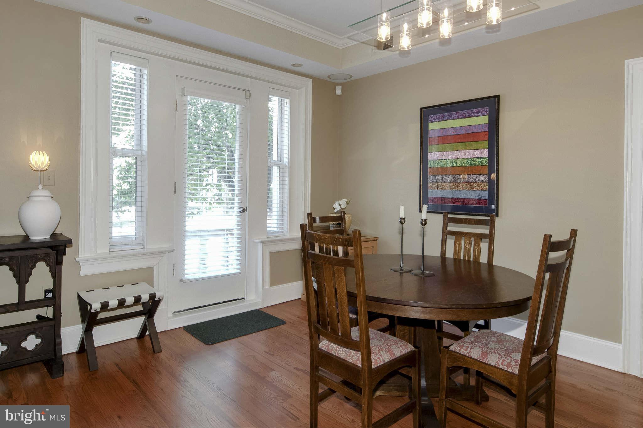 1882 Columbia Road Northwest, Unit 104 Washington, DC 20009 - Photo 3 of 9 Dining Area