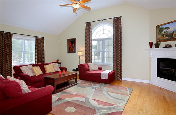 27 Sullivan Way Foxboro, MA 02035 - Photo 4 of 14