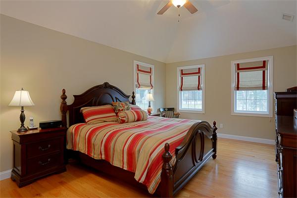 27 Sullivan Way Foxboro, MA 02035 - Photo 7 of 14