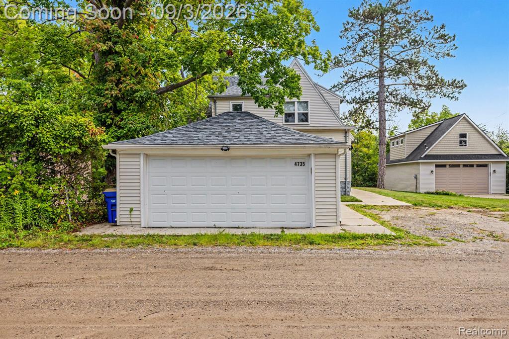 4735 Elizabeth Lake Road Waterford, MI 48327 - Photo 23 of 28 Gallery Image 23