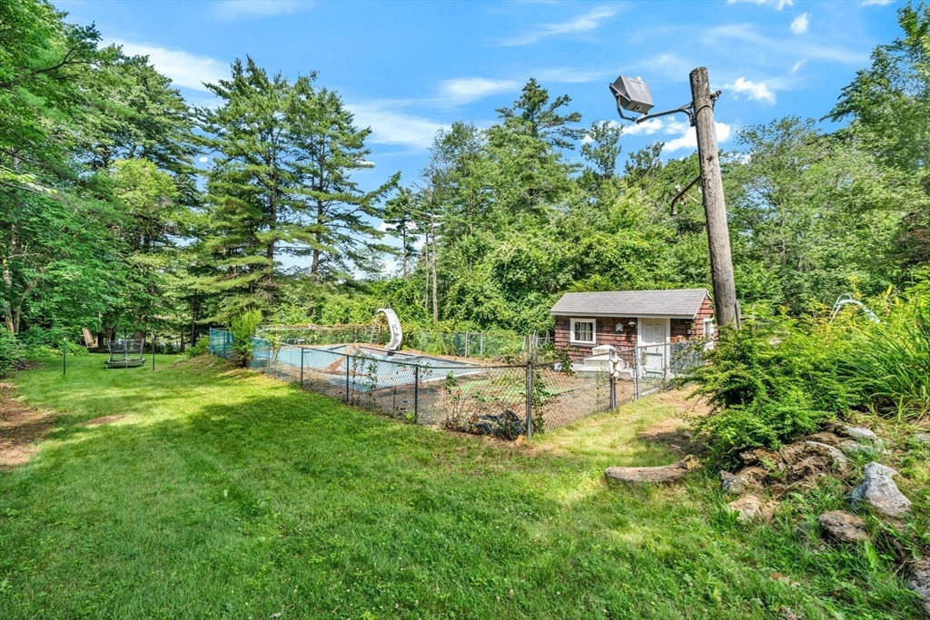 401 Petersham Road Athol, MA 01331 - Photo 25 of 32