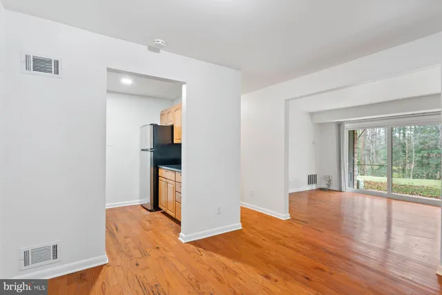 $235,000 | 11611 Vantage Hill Road, Unit 1A, Reston, VA 20190