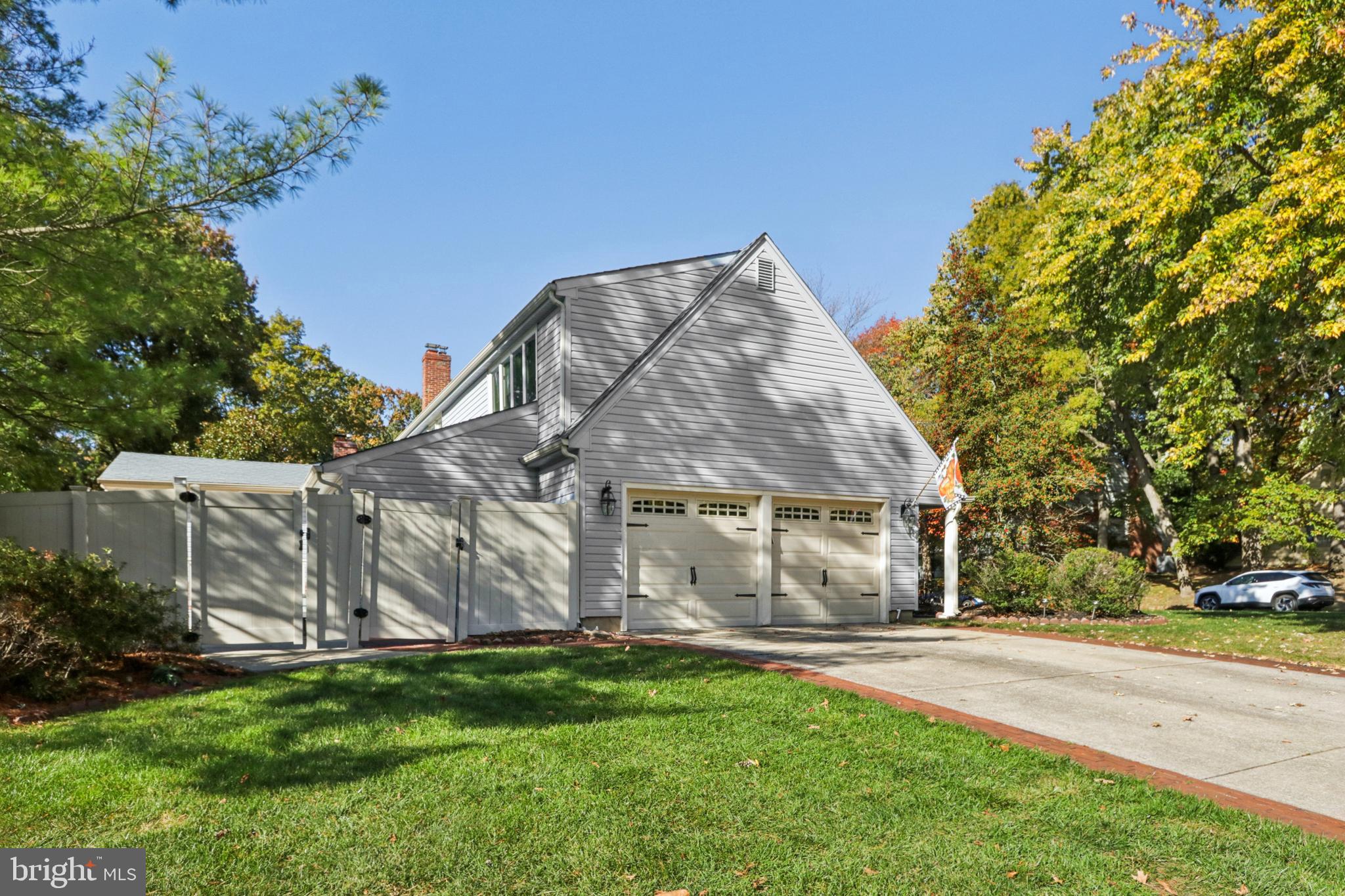 102 Partree Road Cherry Hill, NJ 08003 - Photo 4 of 87 a view of a back yard of the house