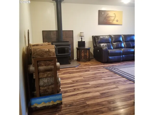 $599,900 | 1863 Mill Creek Drive, Prospect, OR 97536