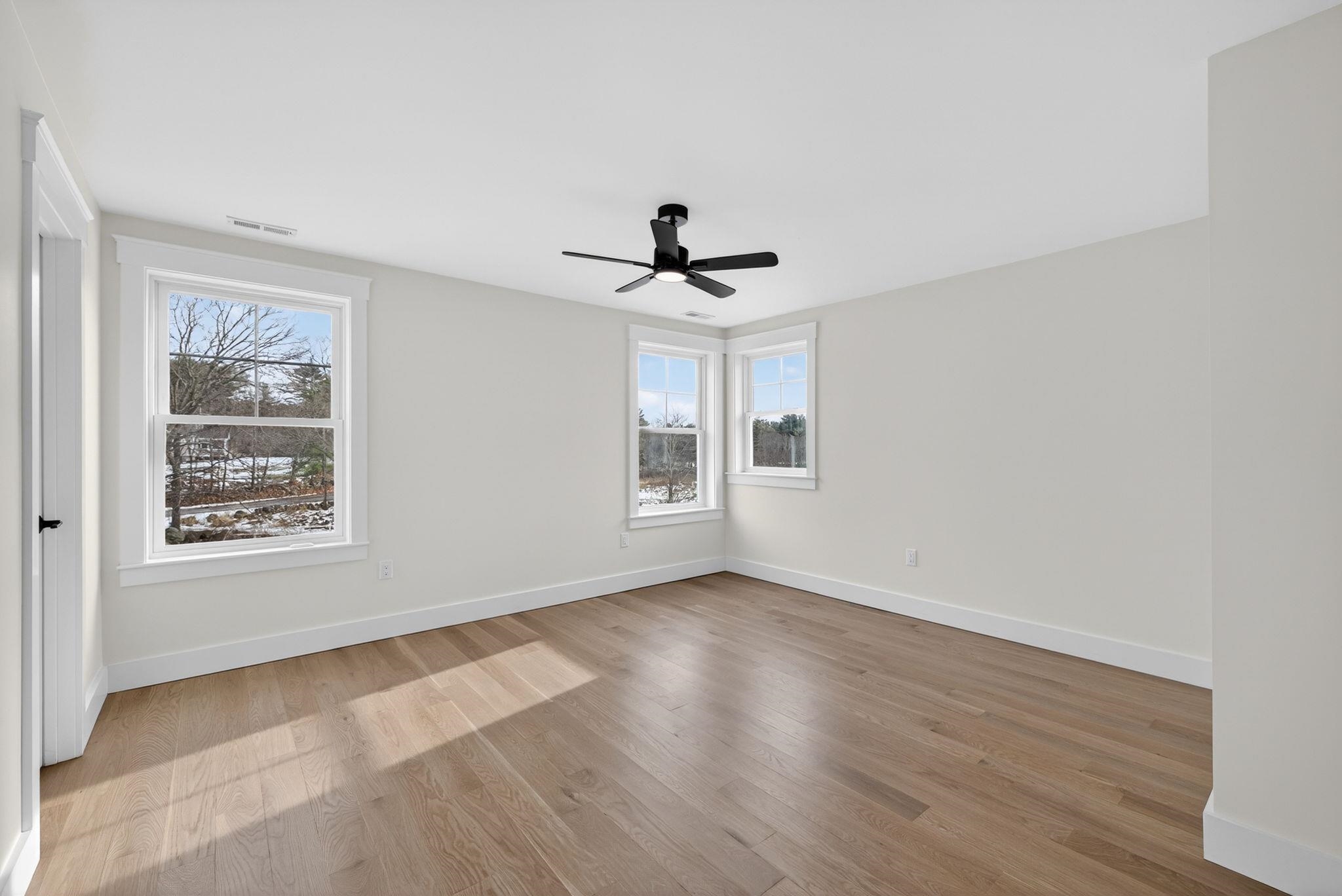 258 North Amherst Road, Unit 34 Bedford, NH 03110 - Photo 53 of 56 Gallery Image 53